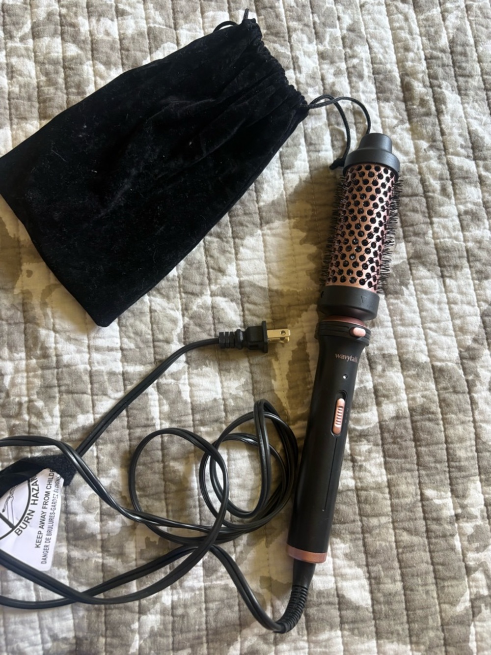 Hair Hot Air Brush Styler - Black and Rose Gold